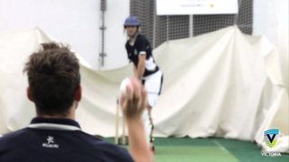 James Pattinson's Swing Bowling Tips - Cricket Coaching Clips